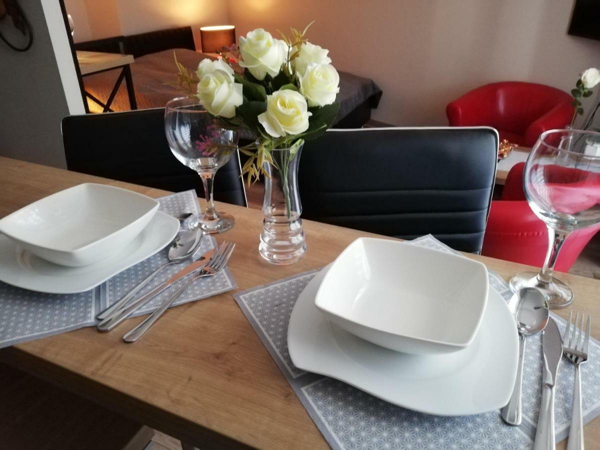 Papaver Apartament Зелёна-Гура Экстерьер фото